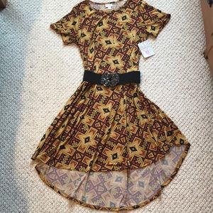 NWT LuLaRoe M Carly hi/low dress w/ breast pocket